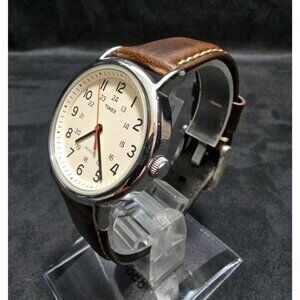 Men's Timex T2N654 Weekender SS White Indiglo Dial Field Watch New Battery